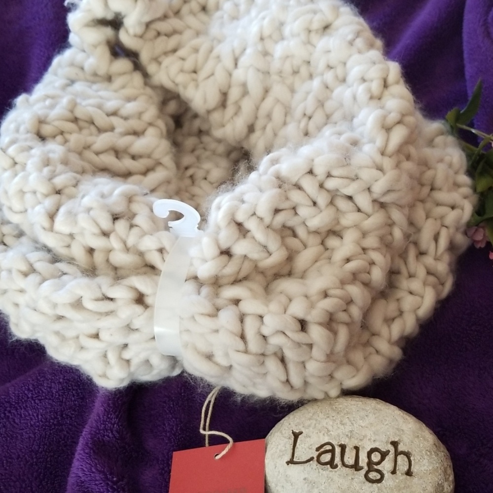 💜New Mossimo infinity scarf💜 - Picture 1 of 6